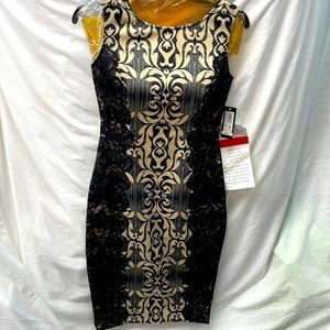 NEW!!! SLNY fashion body fitted lace sides thick spandex dress sz 6